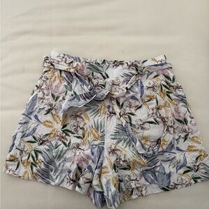 Dalia High Waist Floral Women's Shorts - Multicolor